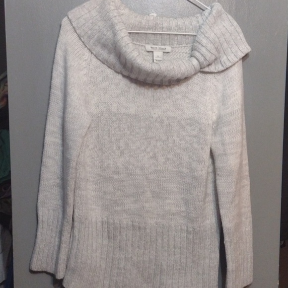 White House Black Market Sweaters - White House Black Market Grey and White Gradient Chunky Knit Sweater size large
